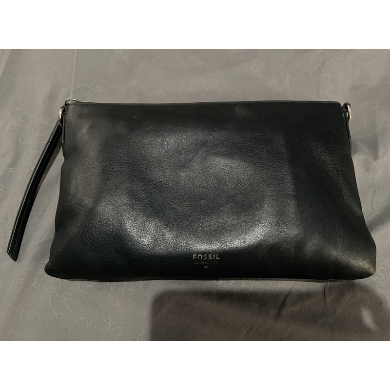 (SOLD)FOSSIL PRELOVED BISA SLING / CLUTCH WARNA NAVY | ORIGINAL PRELOVED | FOSSIL SECOND | FOSSIL PR