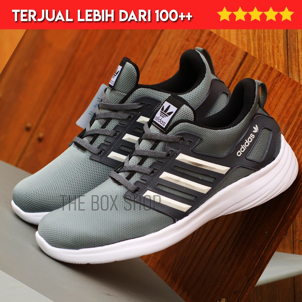 Sepatu Adidas ultra boost olahraga running nyaman di pakai