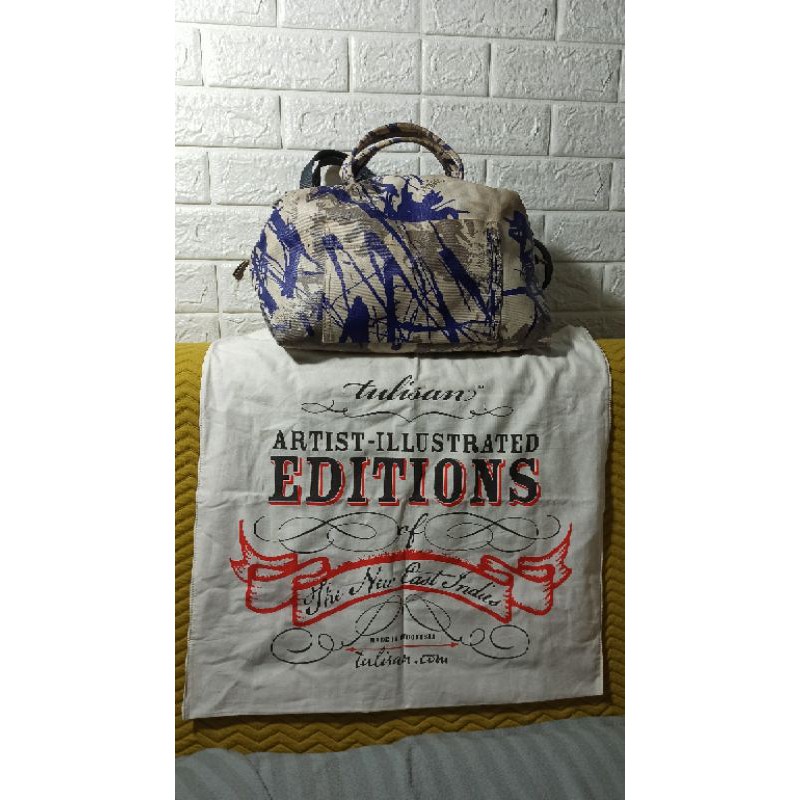 Preloved Tulisan bag - Luna Tote Bag