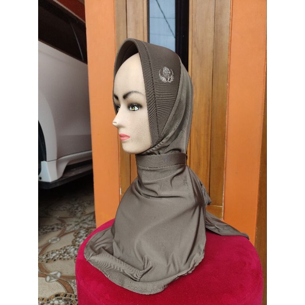 jilbab Kemenhan logo garis satu tali/kancing/prepet