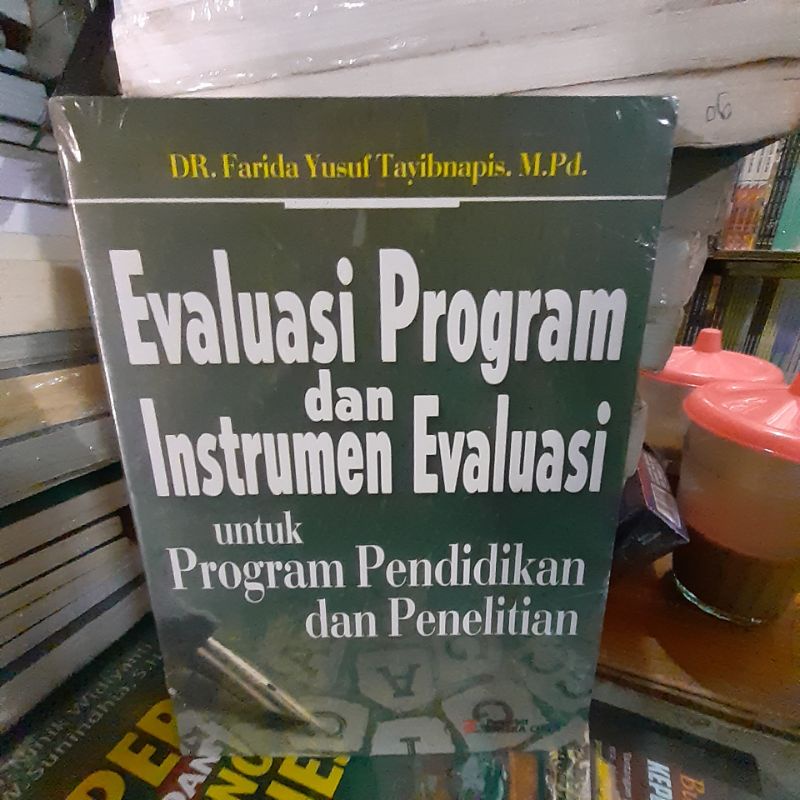 evaluasi program dan instrumen evaluasi