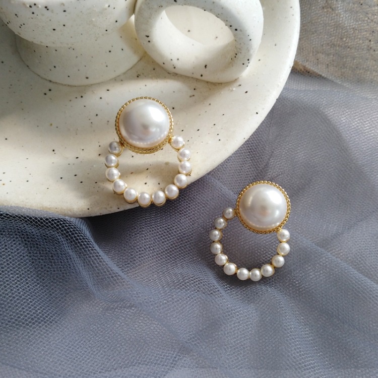 Anting Tusuk Gold Geometric Circle Pearl Earrings Sterling (Takota 035)