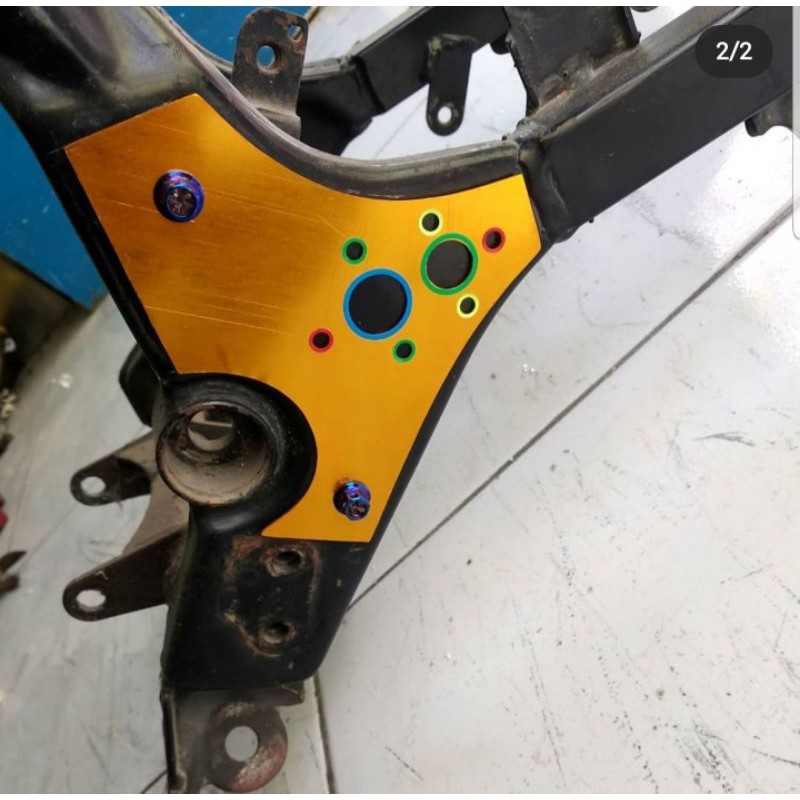 pemanis rangka satria fu