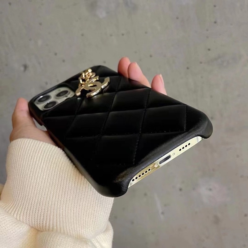 CHANEEL CASE SOFT WITH CHARM IPHONE 14 Pro Max 13 Pro Max 11 11ProMax 12 12Pro 12ProMax Pro Max 13 Pro Max