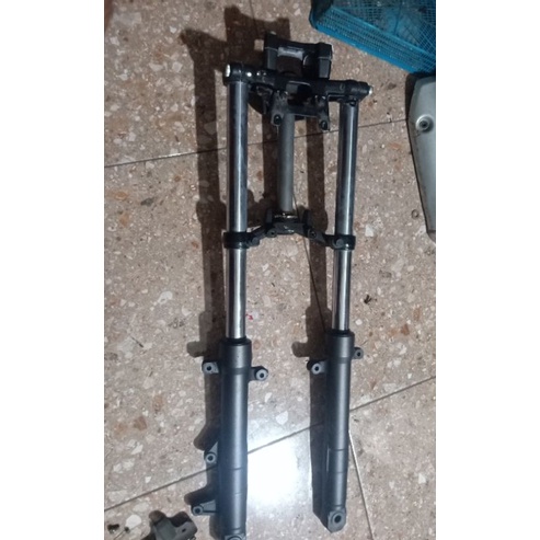 sok shock depan new cb150r ORIGINAL