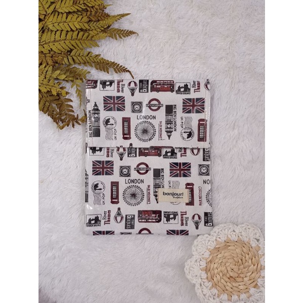 

Booksleeve Waterproof : London