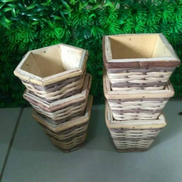 Pot Anyam / Pot Bambu