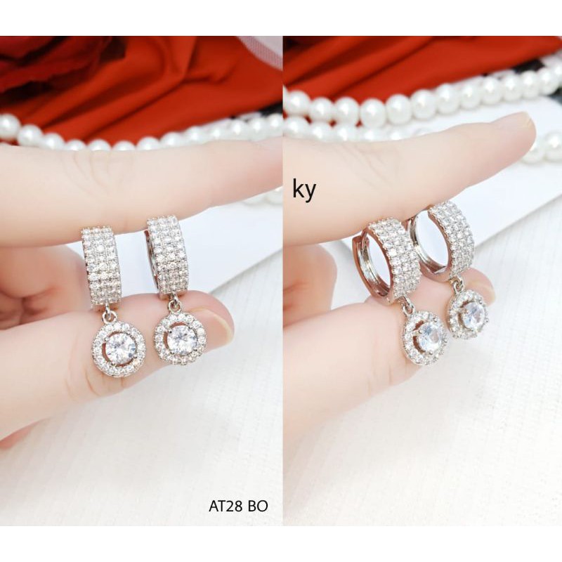 anting emas muda kadar 15%