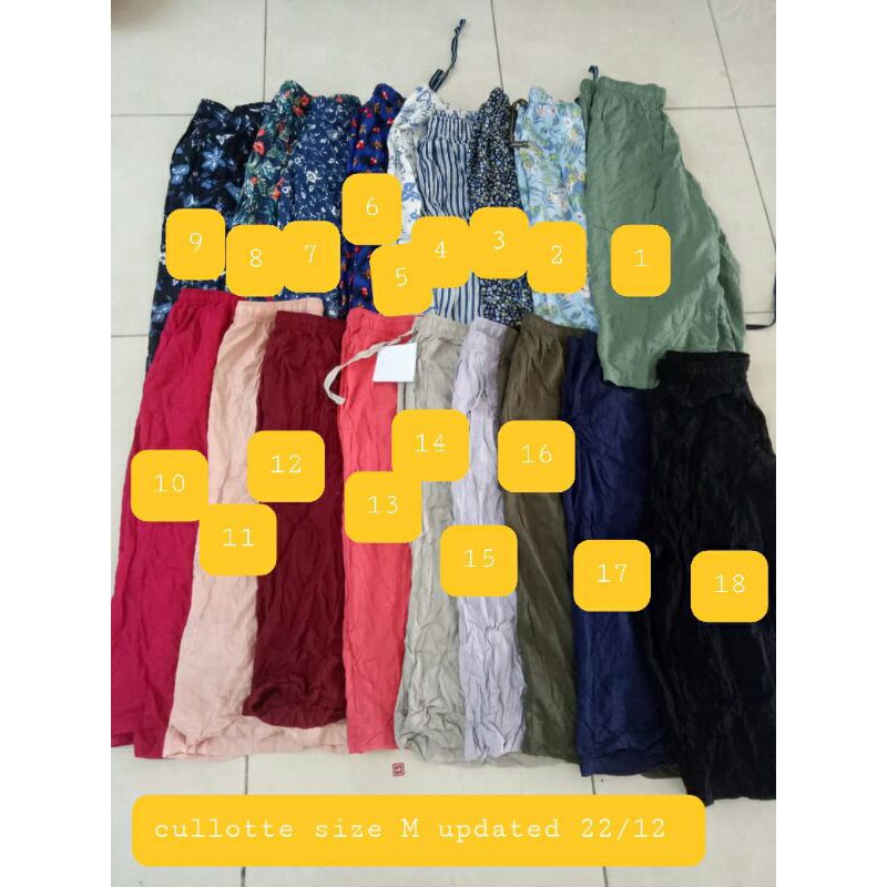 Uniqlo cullotes relaco.  Celana kulot wanita.  Branded-6