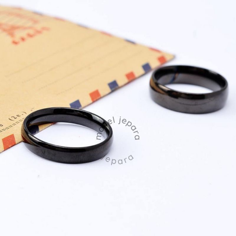 {Terlaris} Cincin Cembung Hitam 6/4 mm