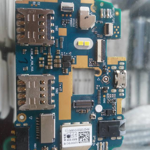 Mesin lenovo a7700 ram 2/16 aman