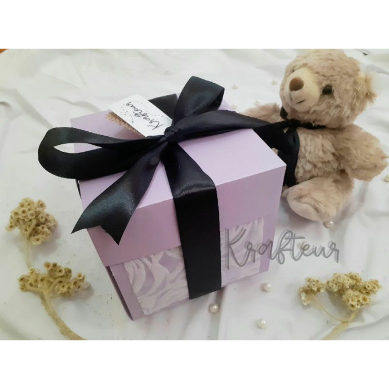 [Gift Box] Skrapbox - Exploding Snack Box | ungu/putih