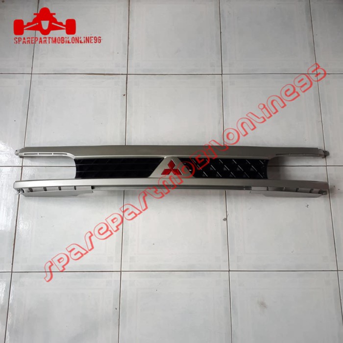 Grill Depan Mitsubishi Colt T120SS Logo MERAH EMGI 8720