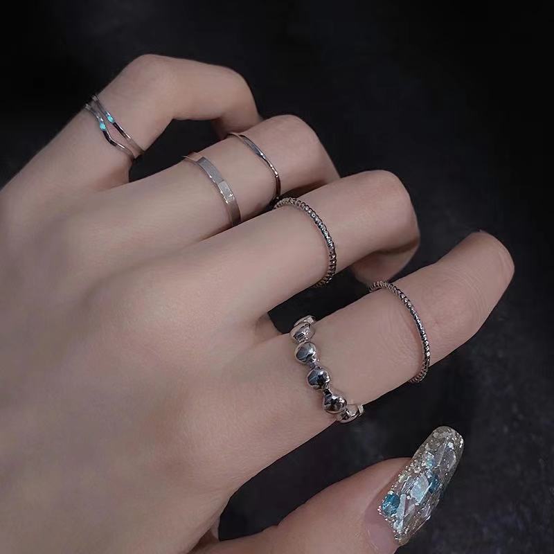 We Flower 8PCs Korean Simple Geometric Knuckle Midi Ring Set for Women Stackable Finger Jewelry