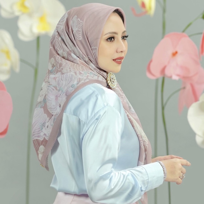 BUTTONSCARVES x Sarah Sofyan Orchide Series Orchide Extended