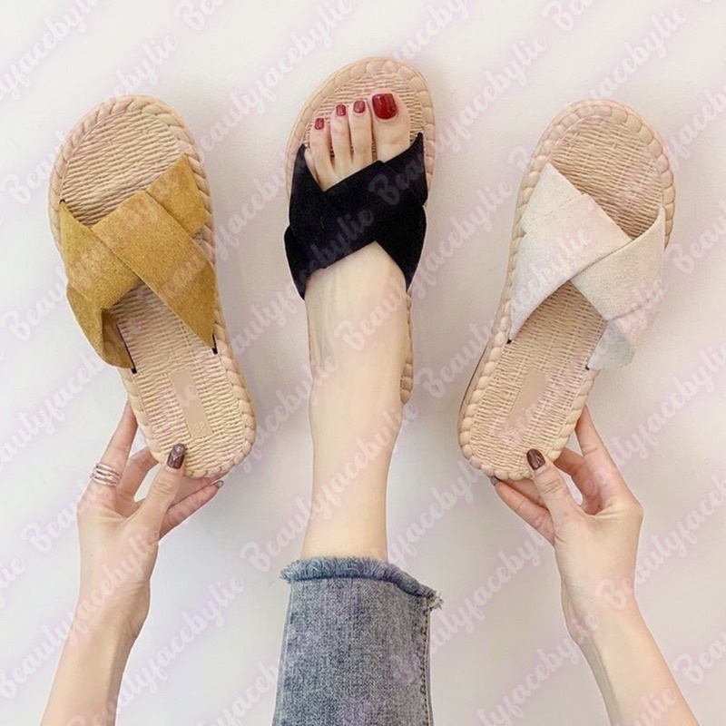 Sandal Suade Sandal Wanita Suade Slip On