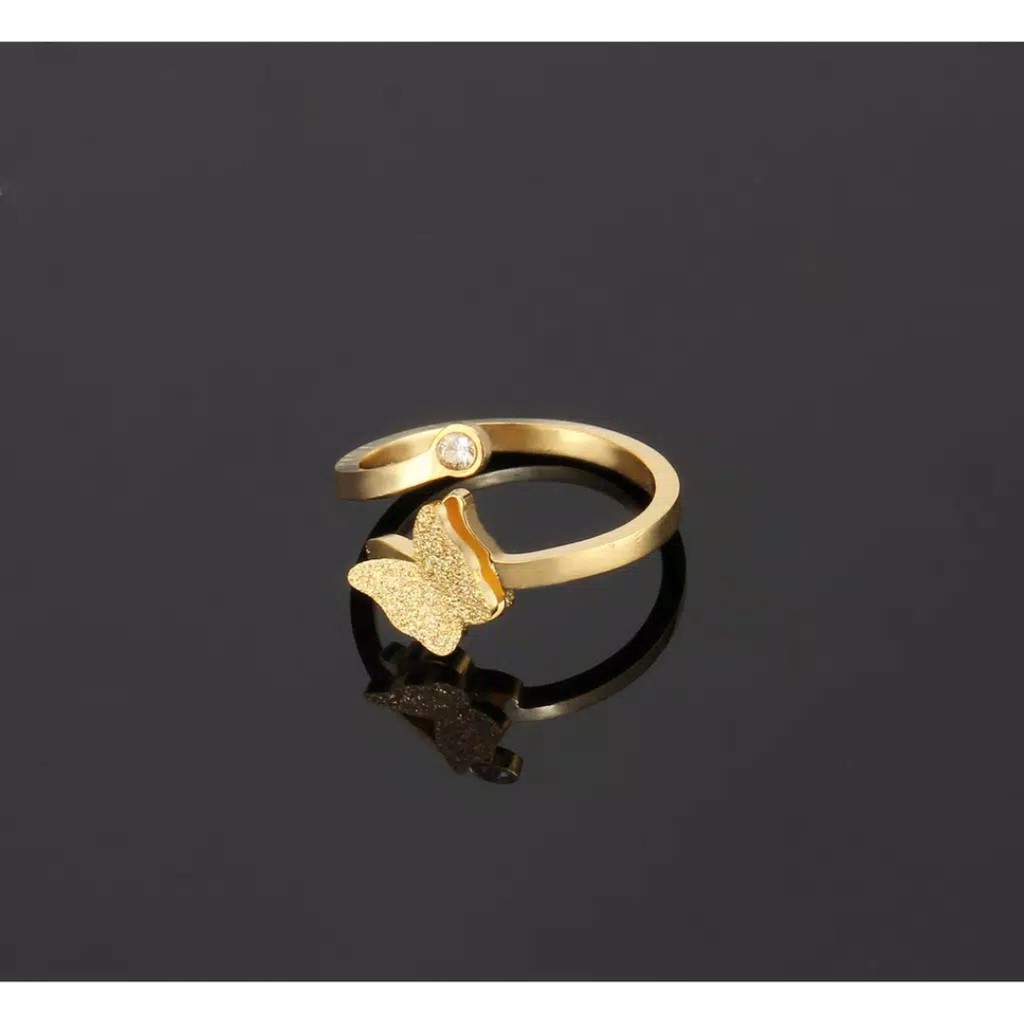 Cincin Titanium Model Kupu - Kupu Dengan Diamond Artifisial Tersedia Warna RoseGold, Gold dan Silver