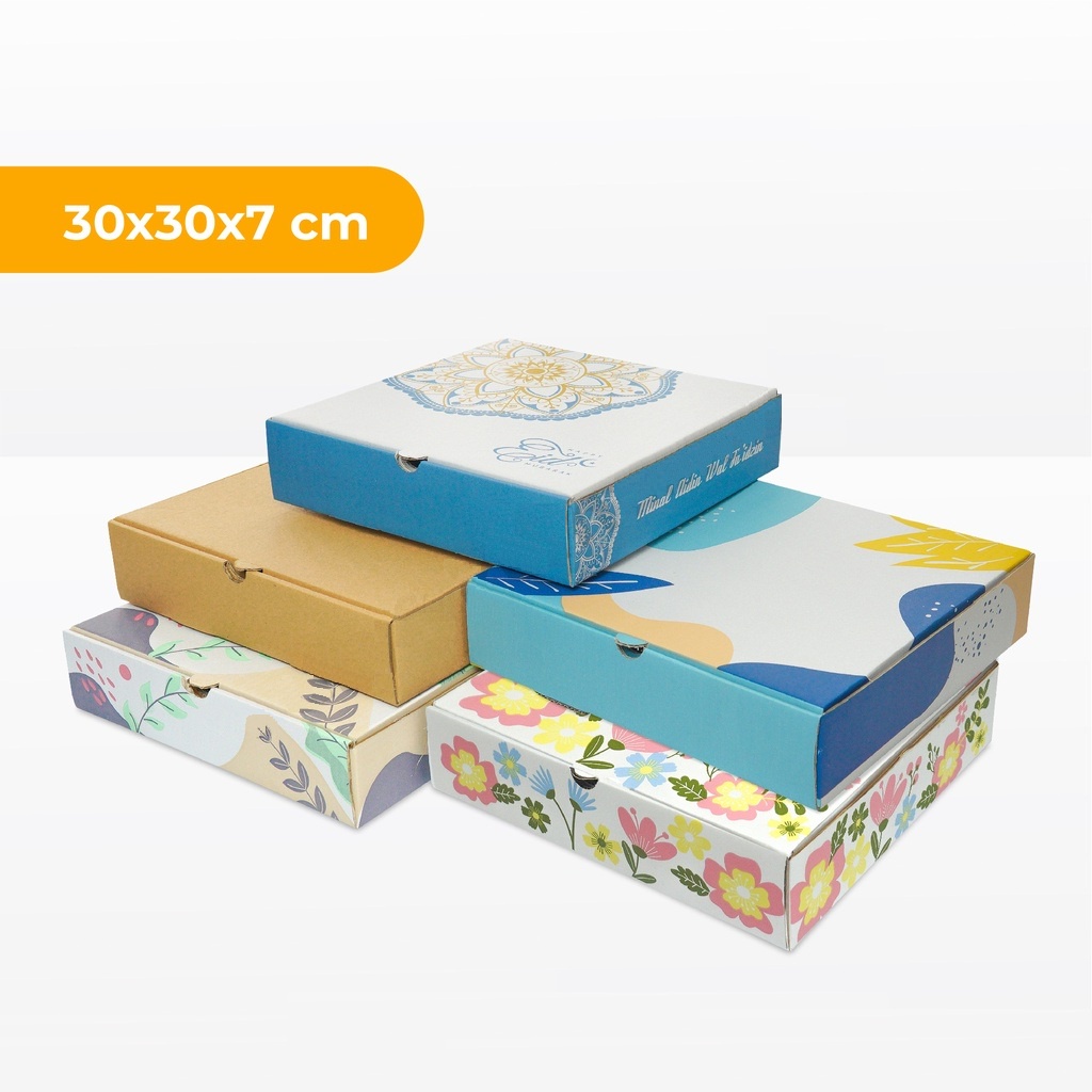 

Box 30x30x7 cm Kardus/Karton/Polos/Pizza/Nasi/hampers/kotak kado