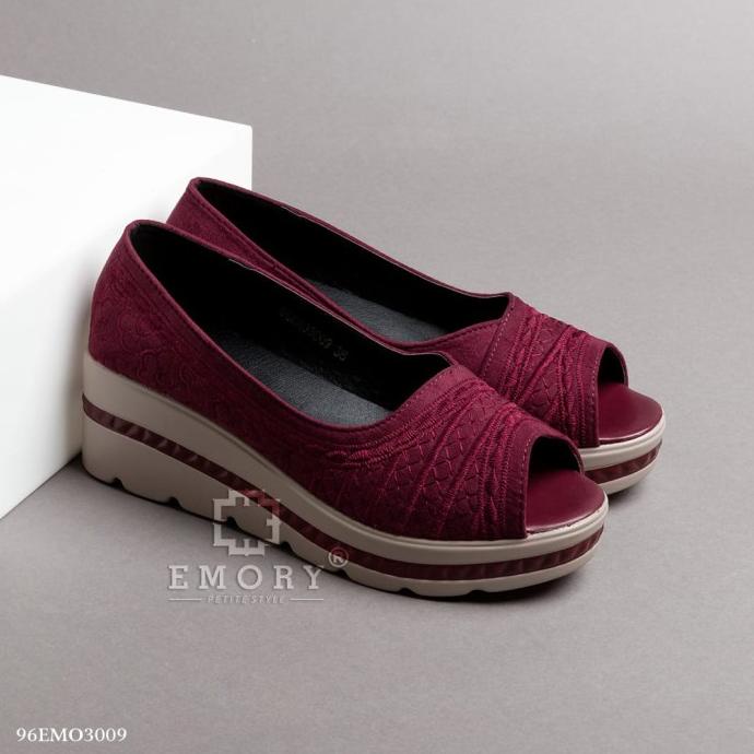 SEPATU Wedges E M O R Y Garneya 96EMO3009