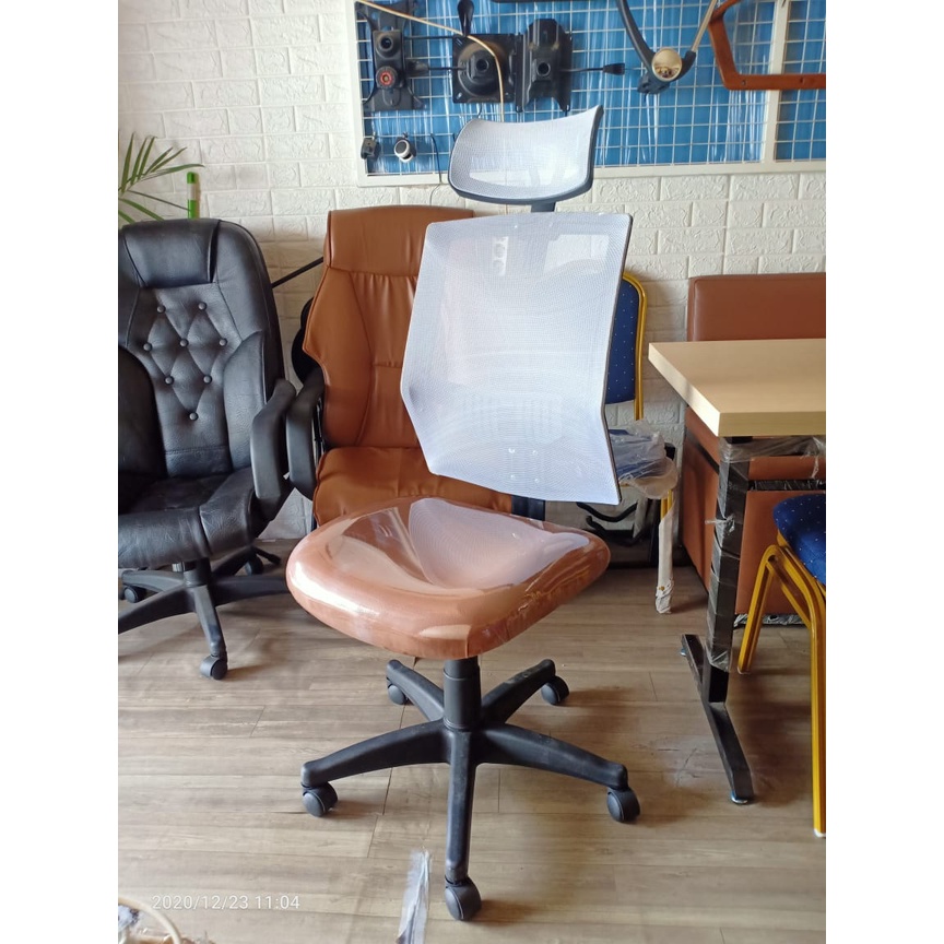 Big Chair Produsen kursi kantor kursi kerja kursi jaring headrest custome kaki chrome roda racing ta