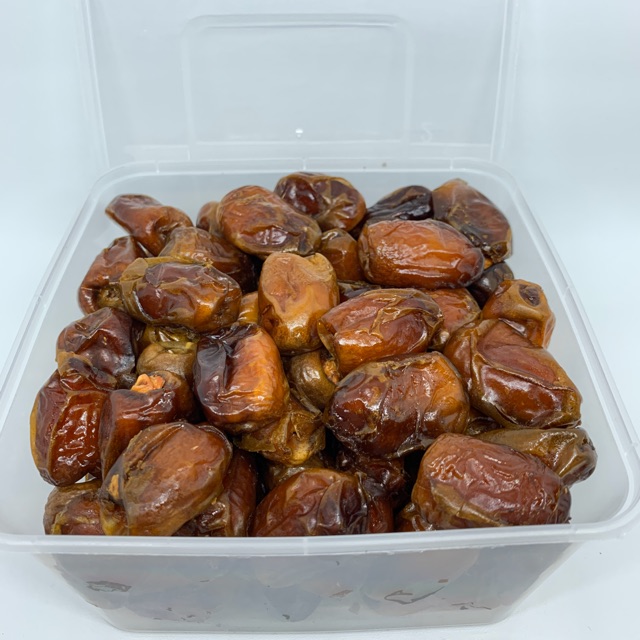 

1 KG Kurma Golden Mesir Enak / Golden Dates Mesir