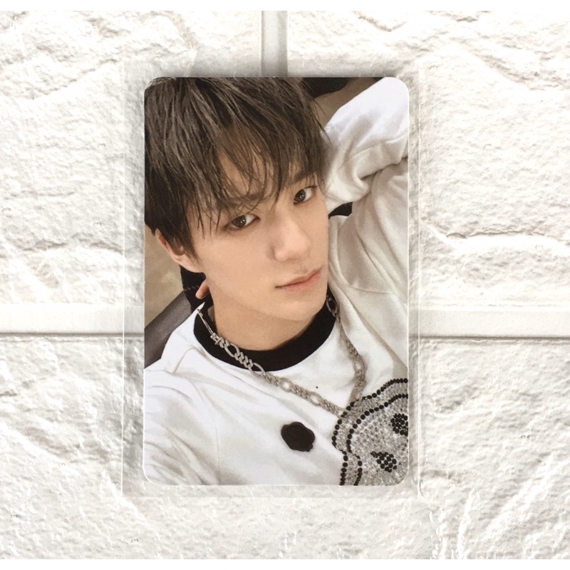 pc jeno luggage dreaming earthquake official photocard jeno universe nct 2022