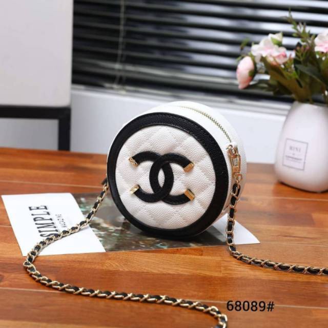 CHANEL ROUND MINI BAG