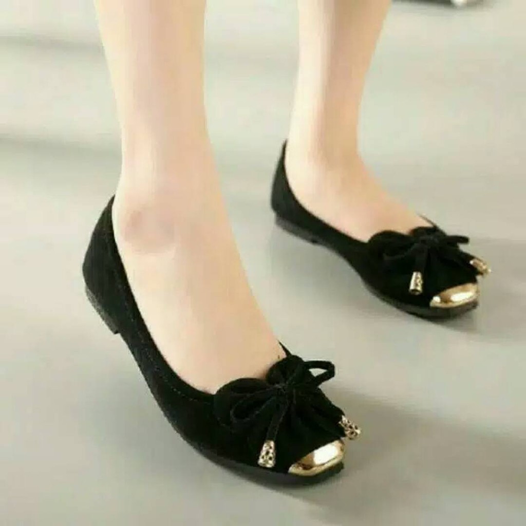 

PITA KUPU BLACK