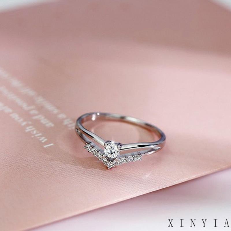 Xia.id Cincin Tunangan Alloy Simple Hias Zircon Aksesoris Pengantin Wanita