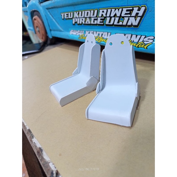 miniatur jok kursi miniatur truk giga canter satu pasang kiri kanan