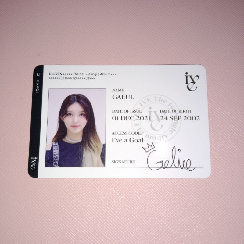 ID Card Gaeul IVE Eleven