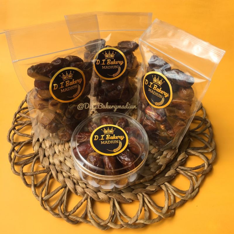 

Kurma Golden Valley Premium by D.I_Bakery✨