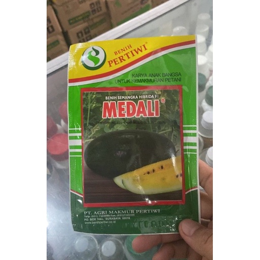 BENIH SEMANGKA INUL KUNING MENDALI PERTIWI