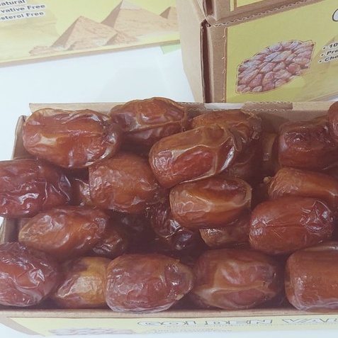 

KURMA MESIR GOLDEN VALLEY 1KG [KEMASAN DUS]