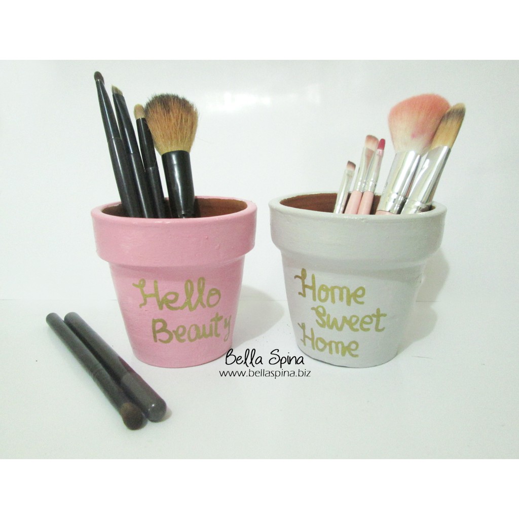 

Pot Clay Monocolor Crayon Quote Medium Size, Bisa Custom Tulisan (PTM-02)