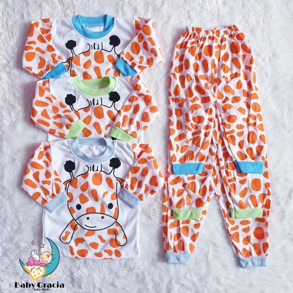 setelan piyama panjang anak lucu motif giraffe