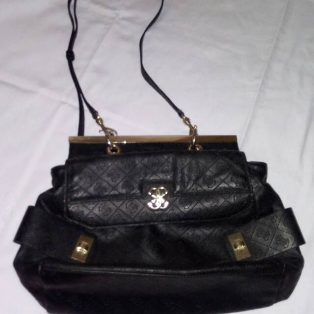 Tas guess original