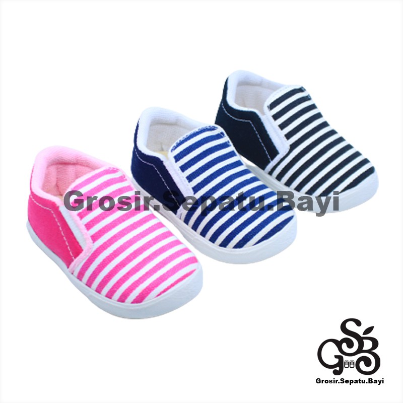 sepatu anak laki laki perempuan slip on motif Salur murah