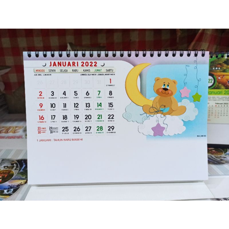 

kalender meja duduk spiral terbaru 2022