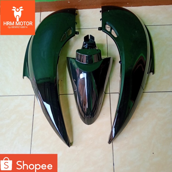 Body belakang spakbor depan Scoopy karbu hitam