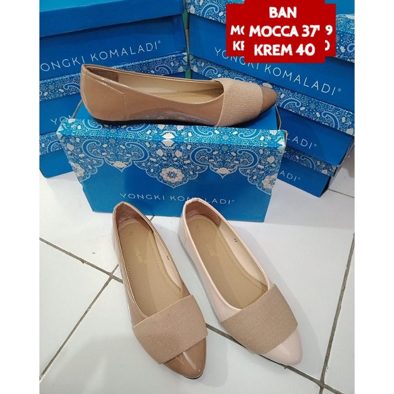 SEPATU WANITA / FLAT SHOES YONGKI KOMALADI 663GDV