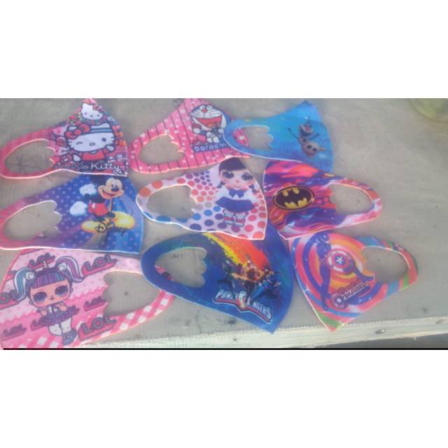 Masker scuba anak karakter