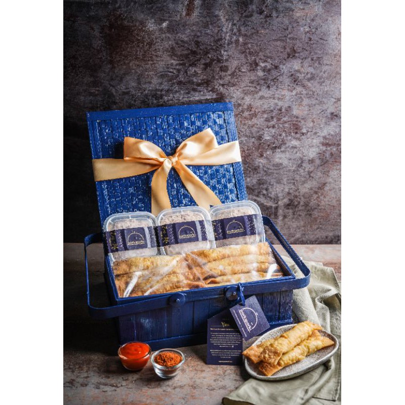 

Moon Hampers