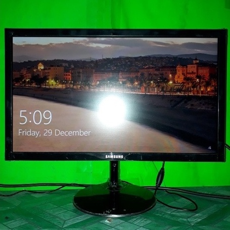 LED Monitor Komputer Samsung 19inch wide S19F350HNE