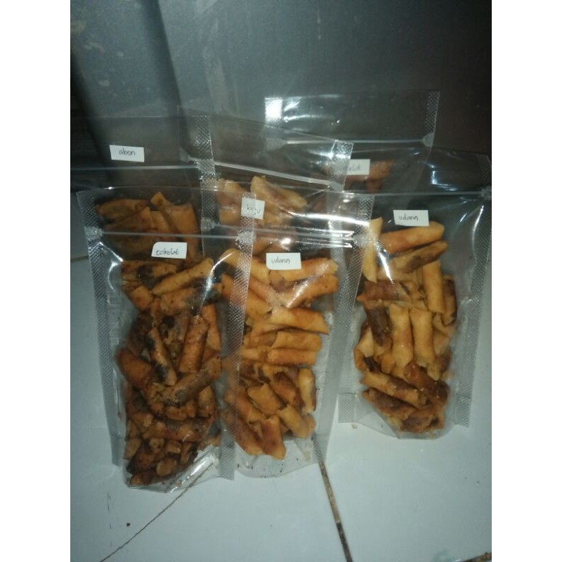 

Sumpia isi aneka rasa