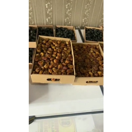 

Kurma Sukkari 3kg grade A