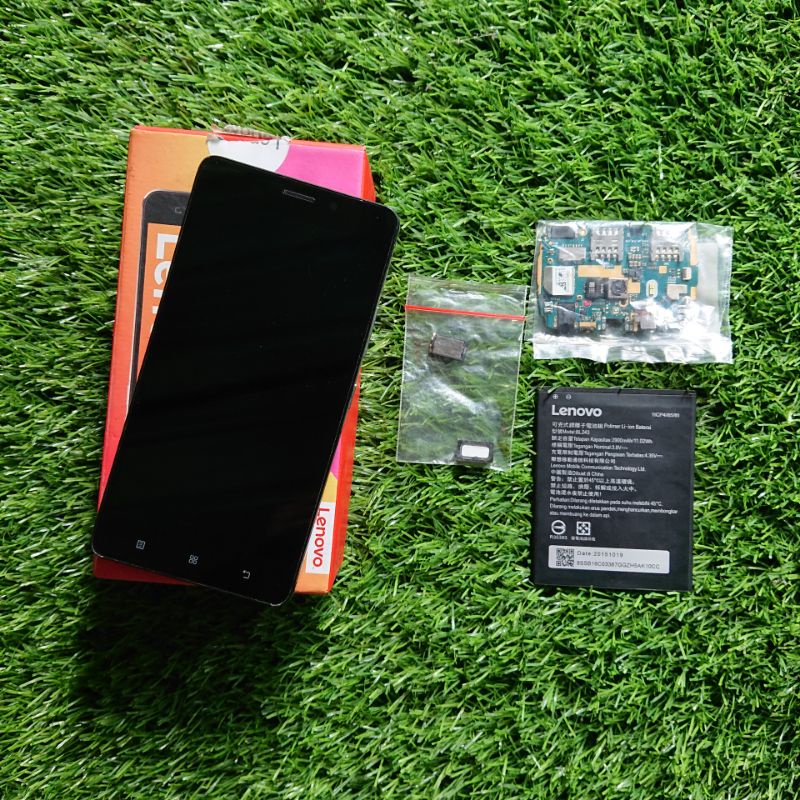lenovo a7700 matot / bahan lenovo a7700 / lcd lenovo a7700 original copotan