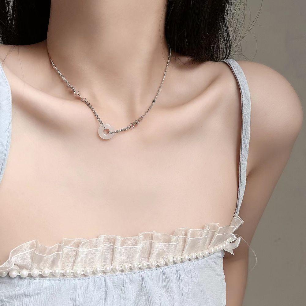 Agustina Kalung Keren Indah Sederhana Hadiah Kerah Rantai Perempuan Choker Gadis Wanita Rantai Klavikula