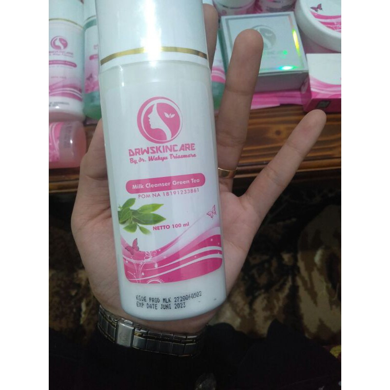 MiLk CLEANSER DRW SKINCARE