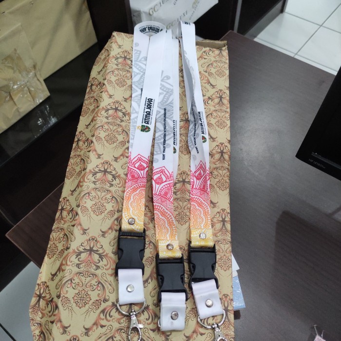 

Terbatas Lanyard Unika Atma Jaya Gilaa!!!